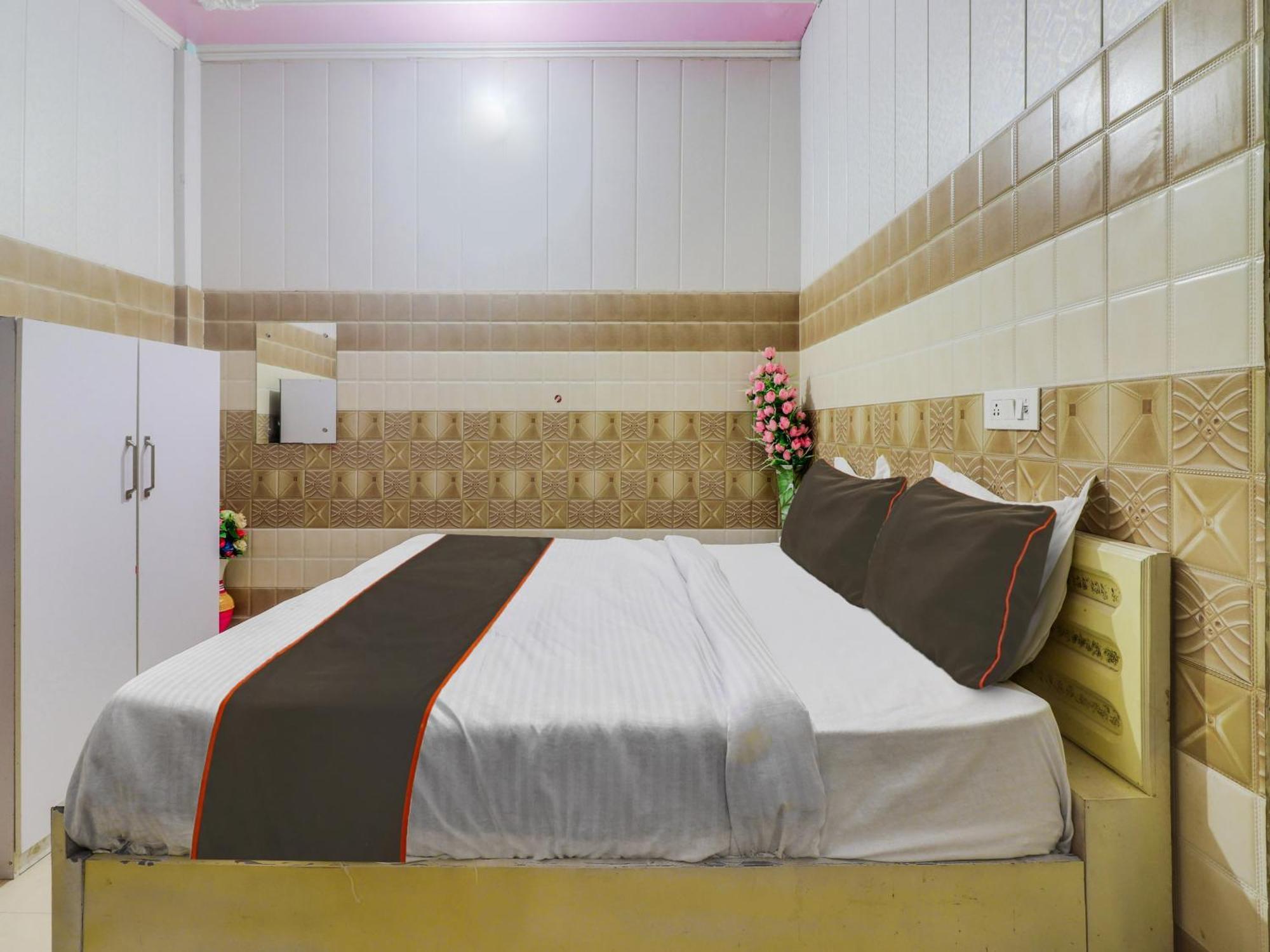 Collection O Paradise And Restaurant Hotel Kashipur Exterior foto