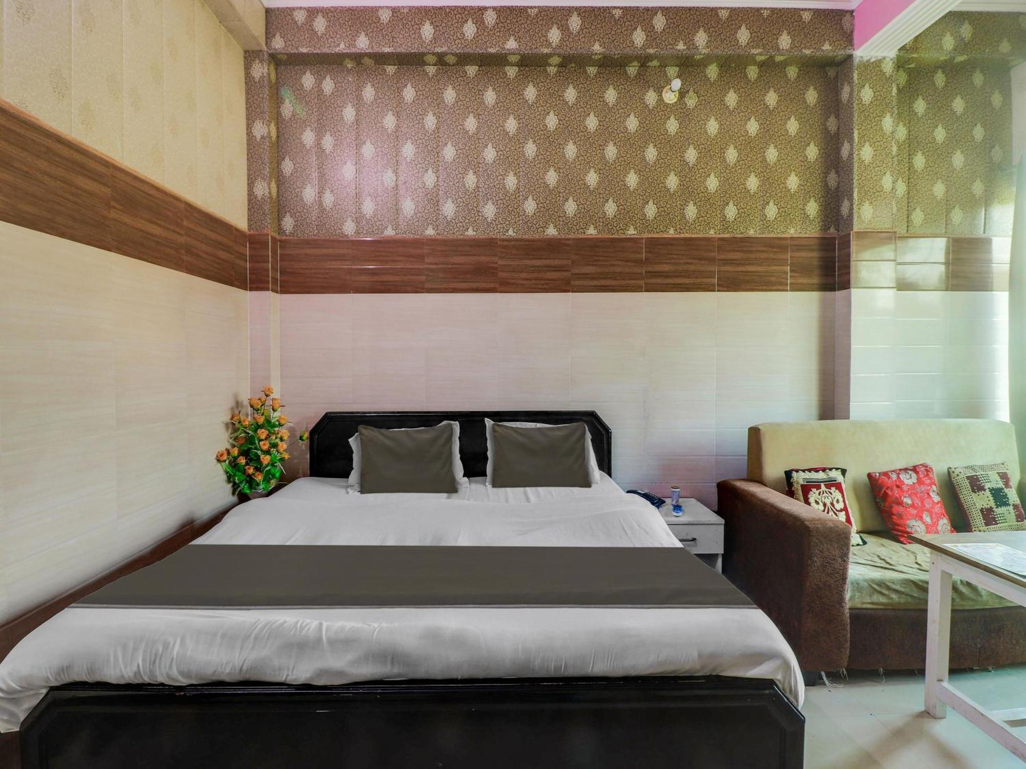 Collection O Paradise And Restaurant Hotel Kashipur Exterior foto